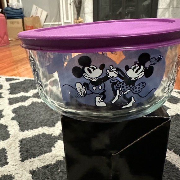 Disney 100 year Pyrex 4 cups purple top brand new! - Picture 5 of 7